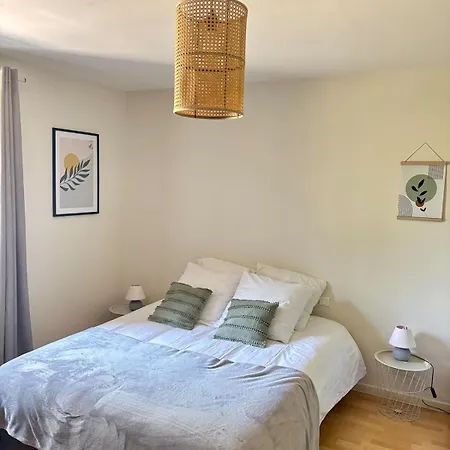 Сasa de vacaciones Aux Volets Bleus - Proche De Carcassonne *
